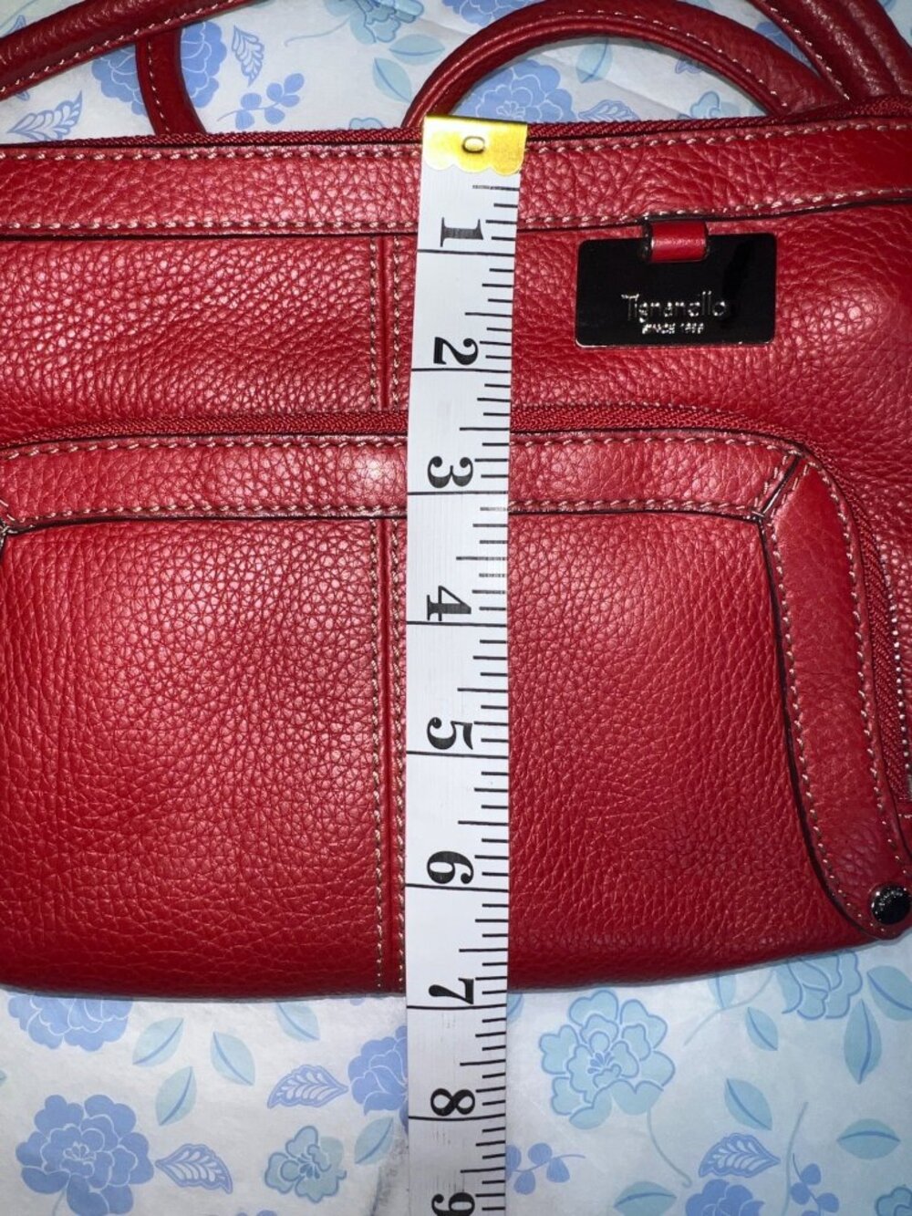 Tignanello Red Leather Crossbody Bag With Silver Hardware & Chain Print Lining - Picture 8 of 9